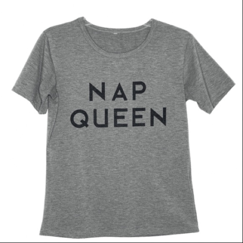 Nap Queen Gray Short Sleeved Tee Size 8